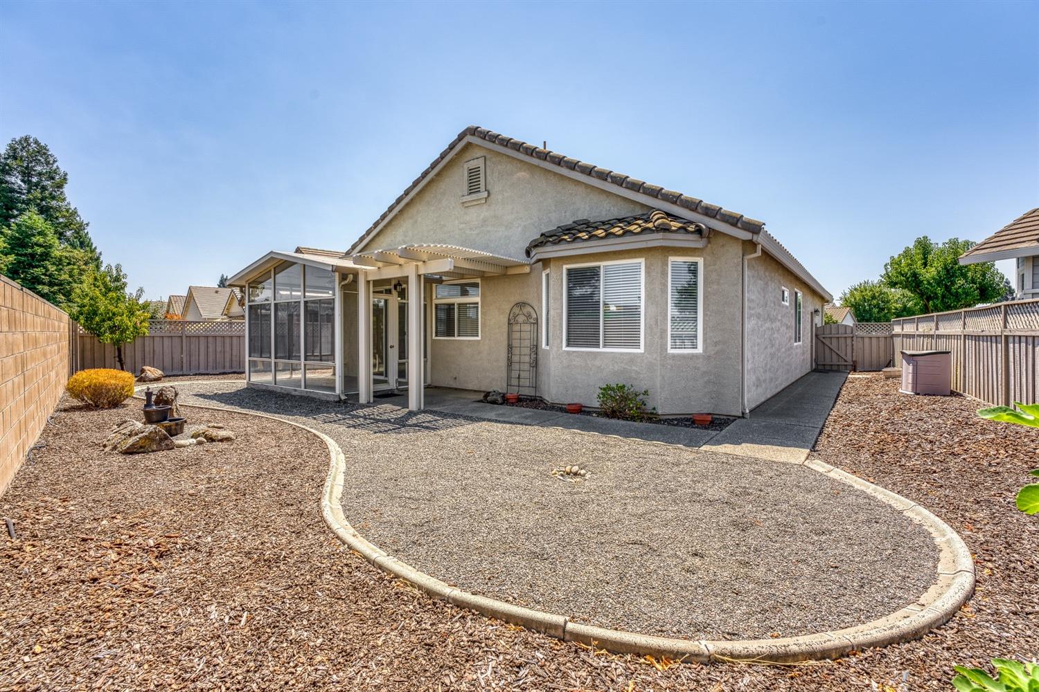 7453 Apple Hollow Loop