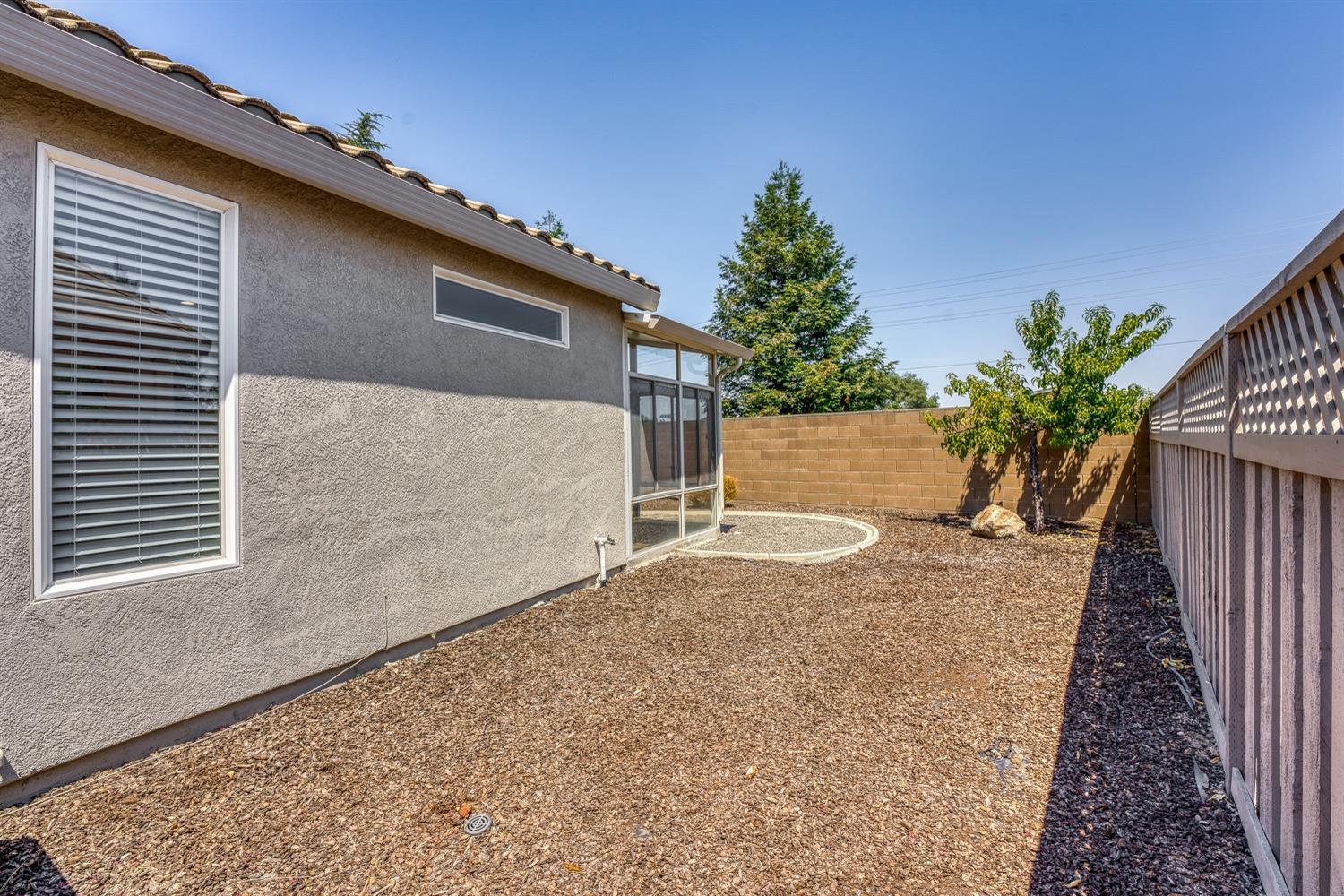 7453 Apple Hollow Loop
