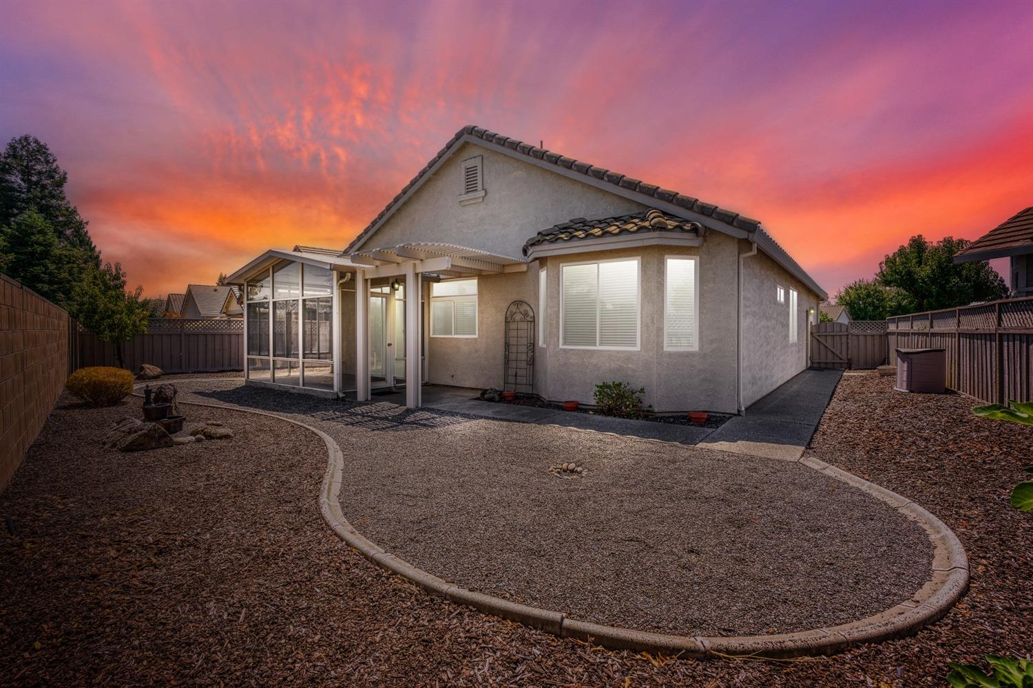 7453 Apple Hollow Loop