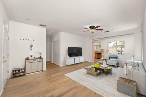 7453 Apple Hollow Loop