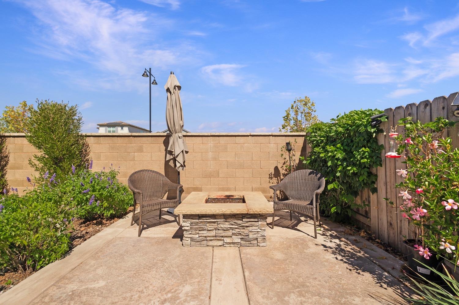2945 Shady Acres Loop