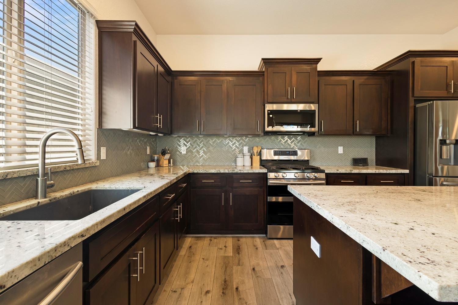 2945 Shady Acres Loop