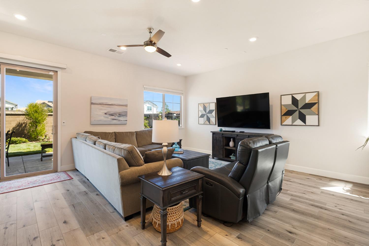 2945 Shady Acres Loop