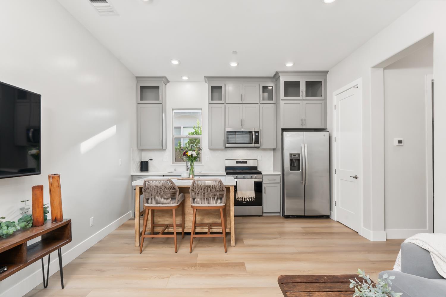 2282 Ranch View Drive