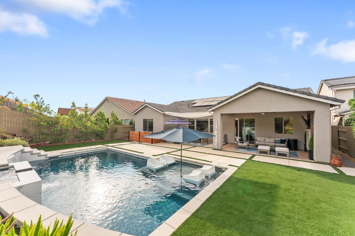 2282 Ranch View Drive