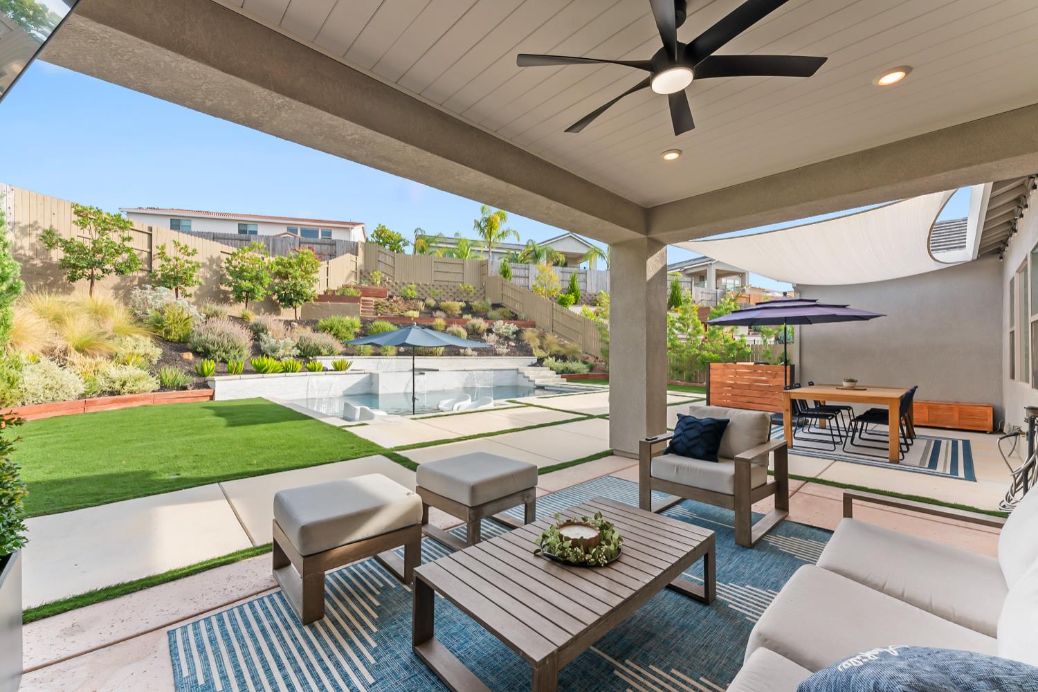 2282 Ranch View Drive