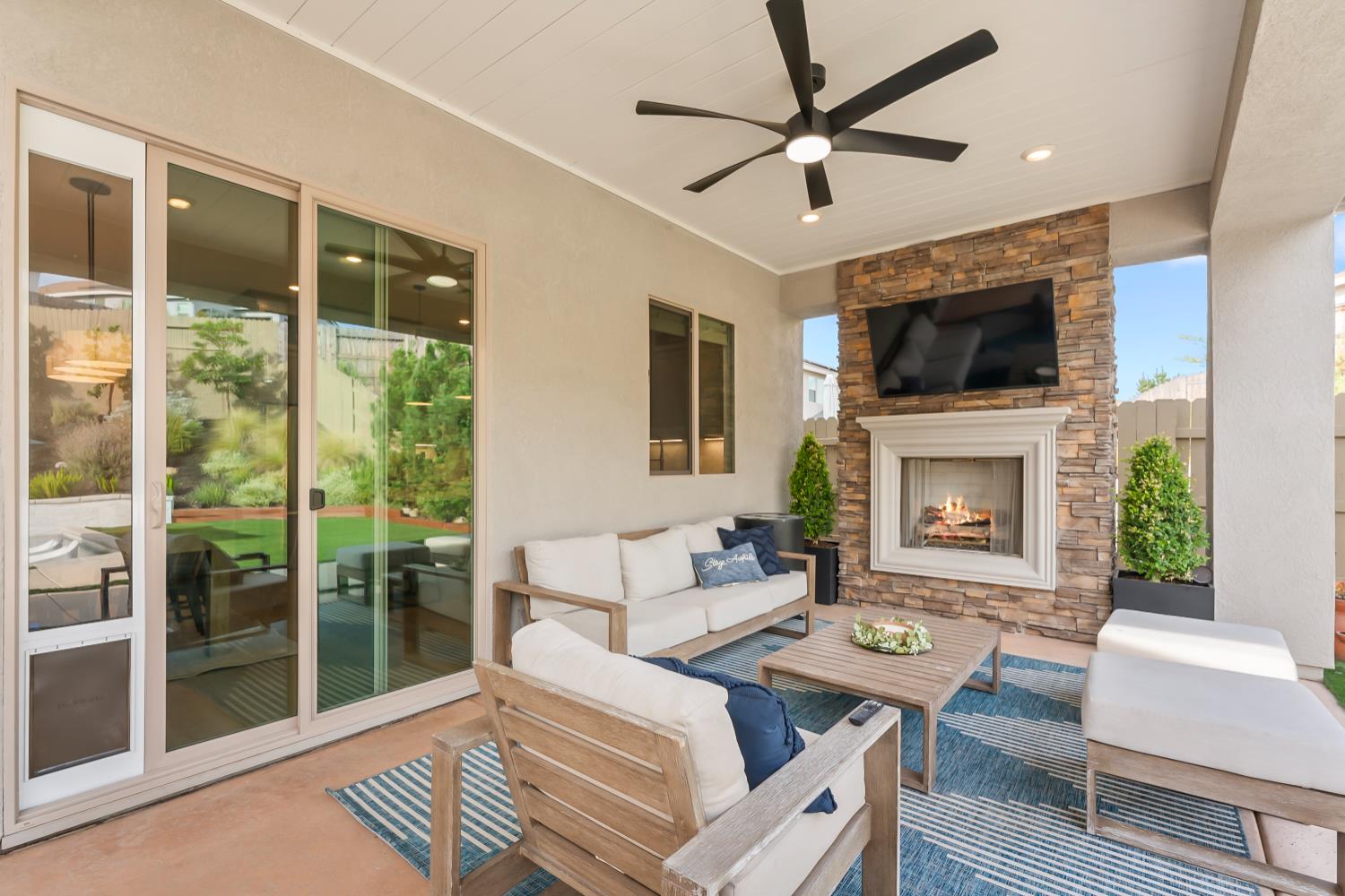 2282 Ranch View Drive