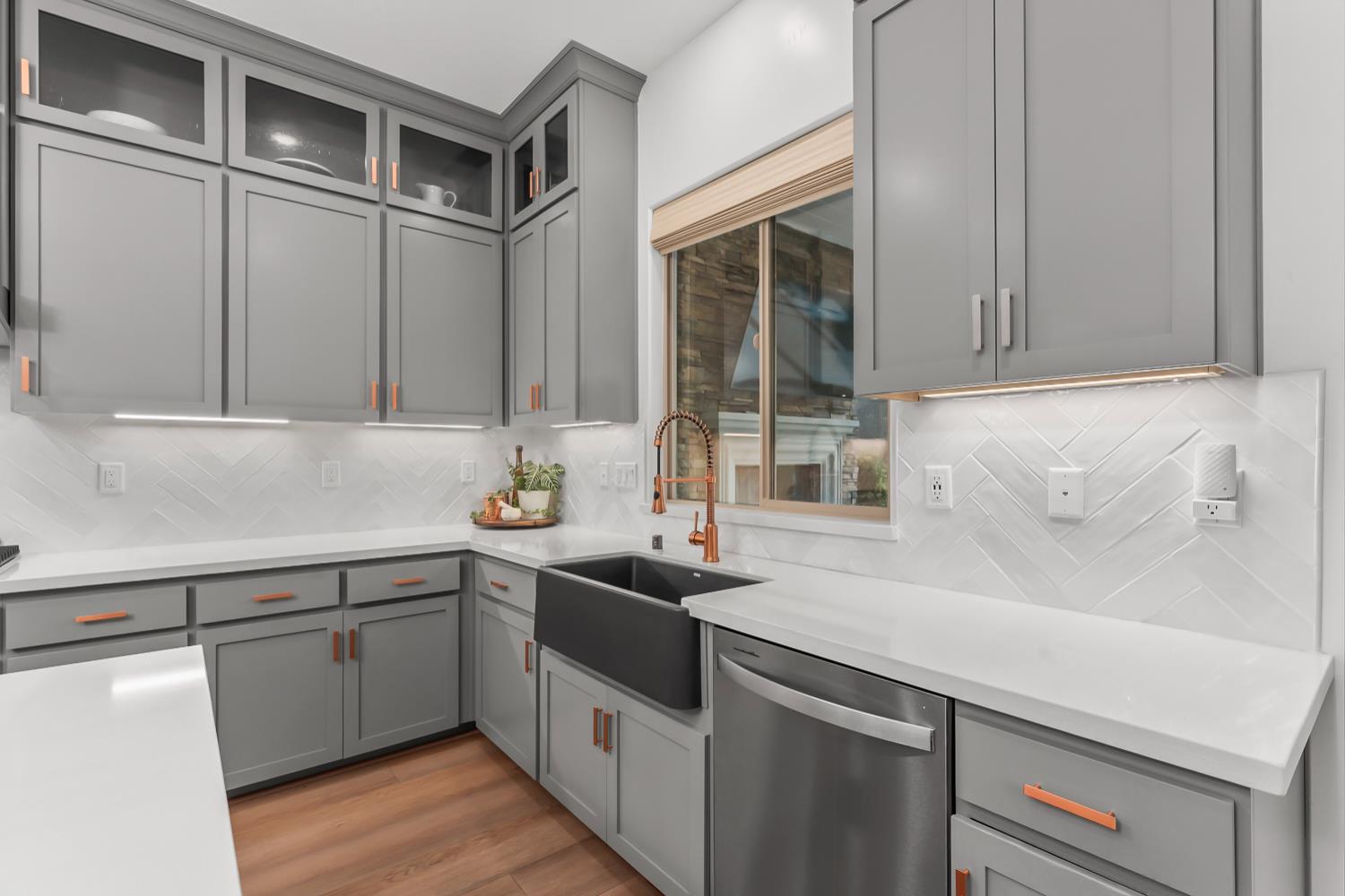 2282 Ranch View Drive