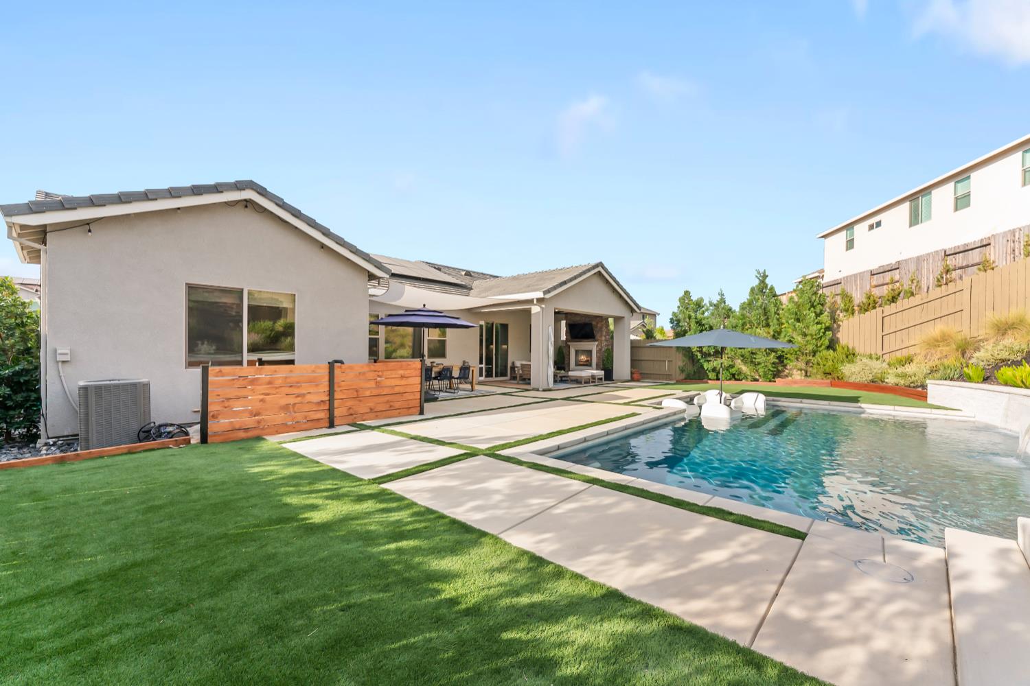 2282 Ranch View Drive