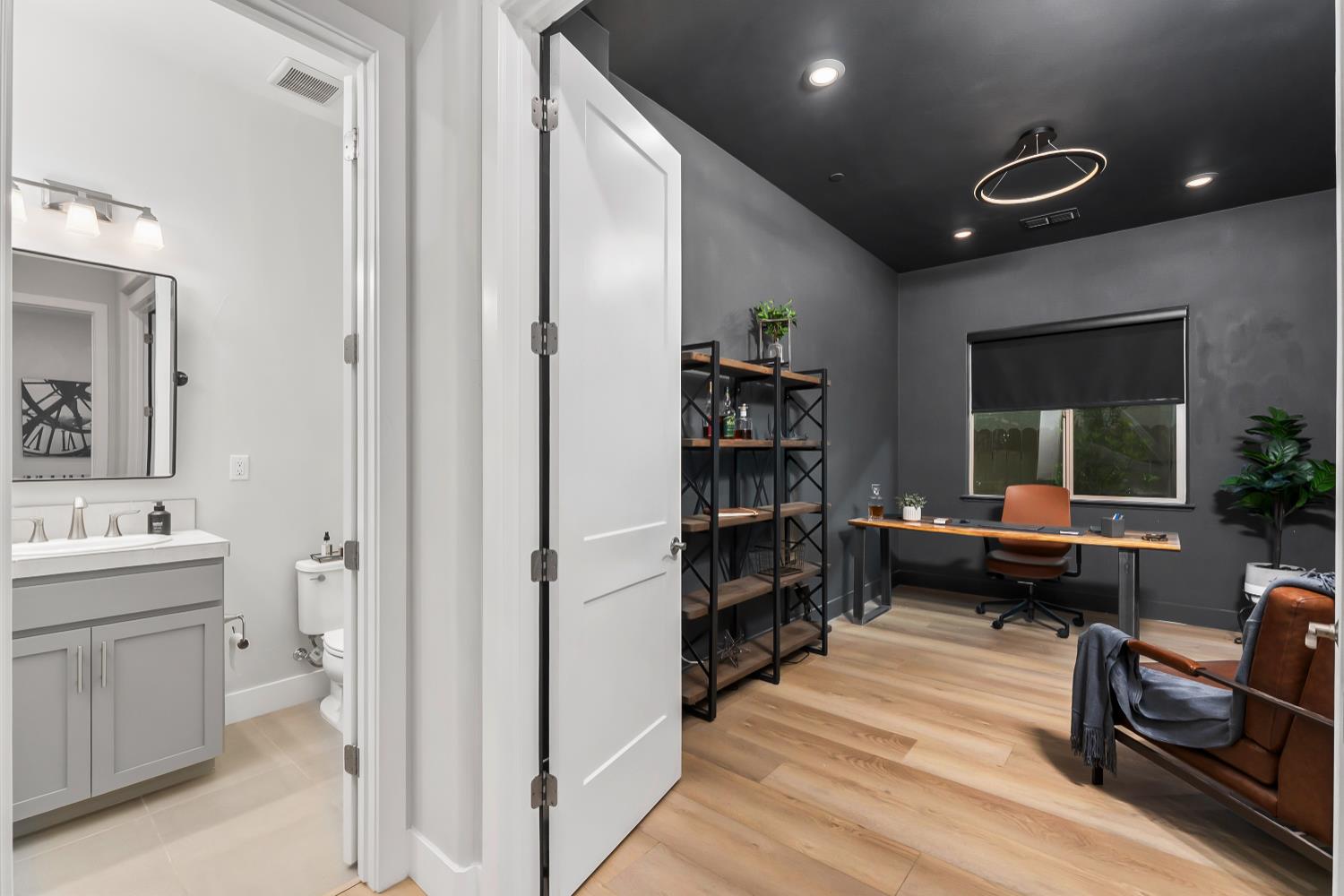 2282 Ranch View Drive