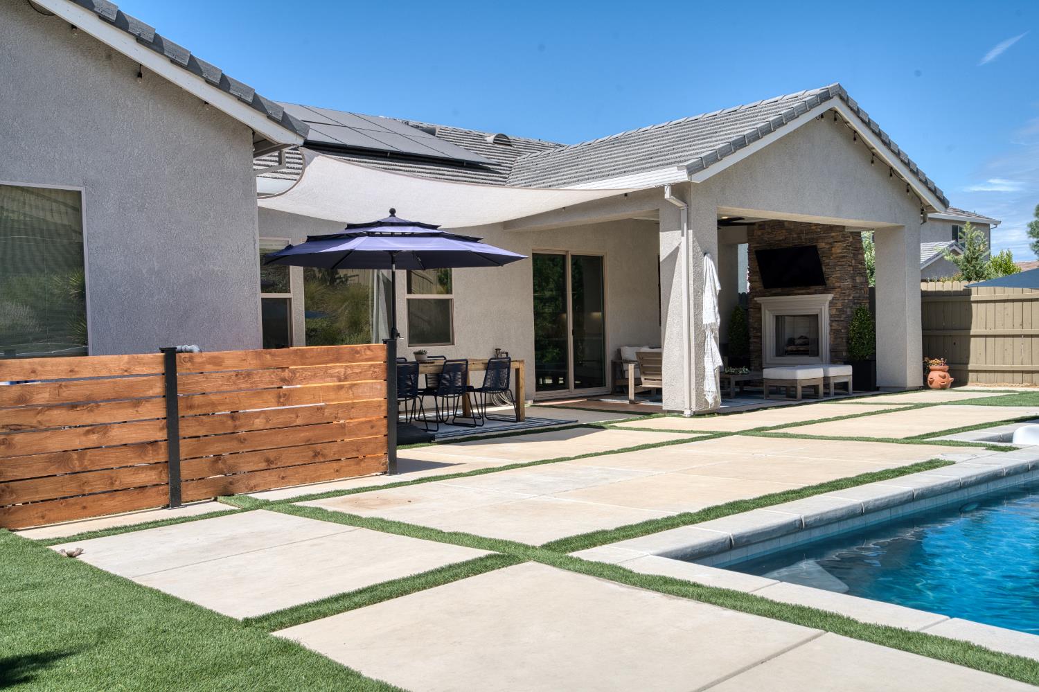 2282 Ranch View Drive