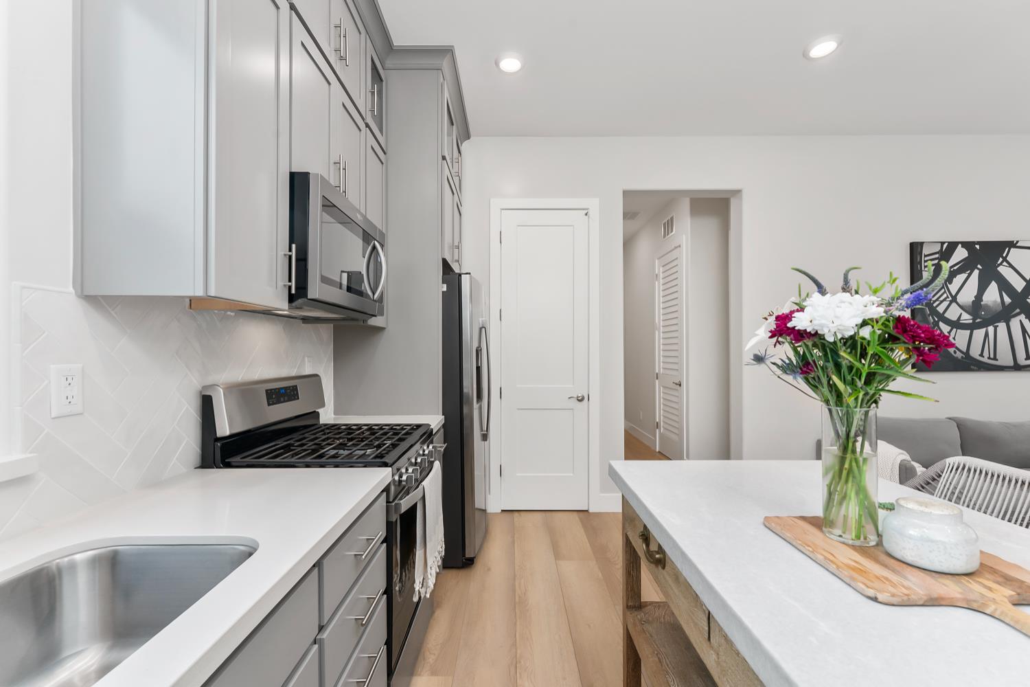 2282 Ranch View Drive