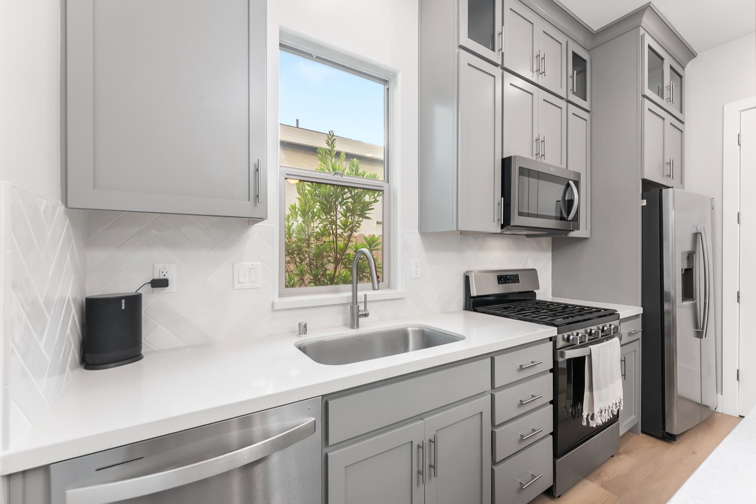 2282 Ranch View Drive