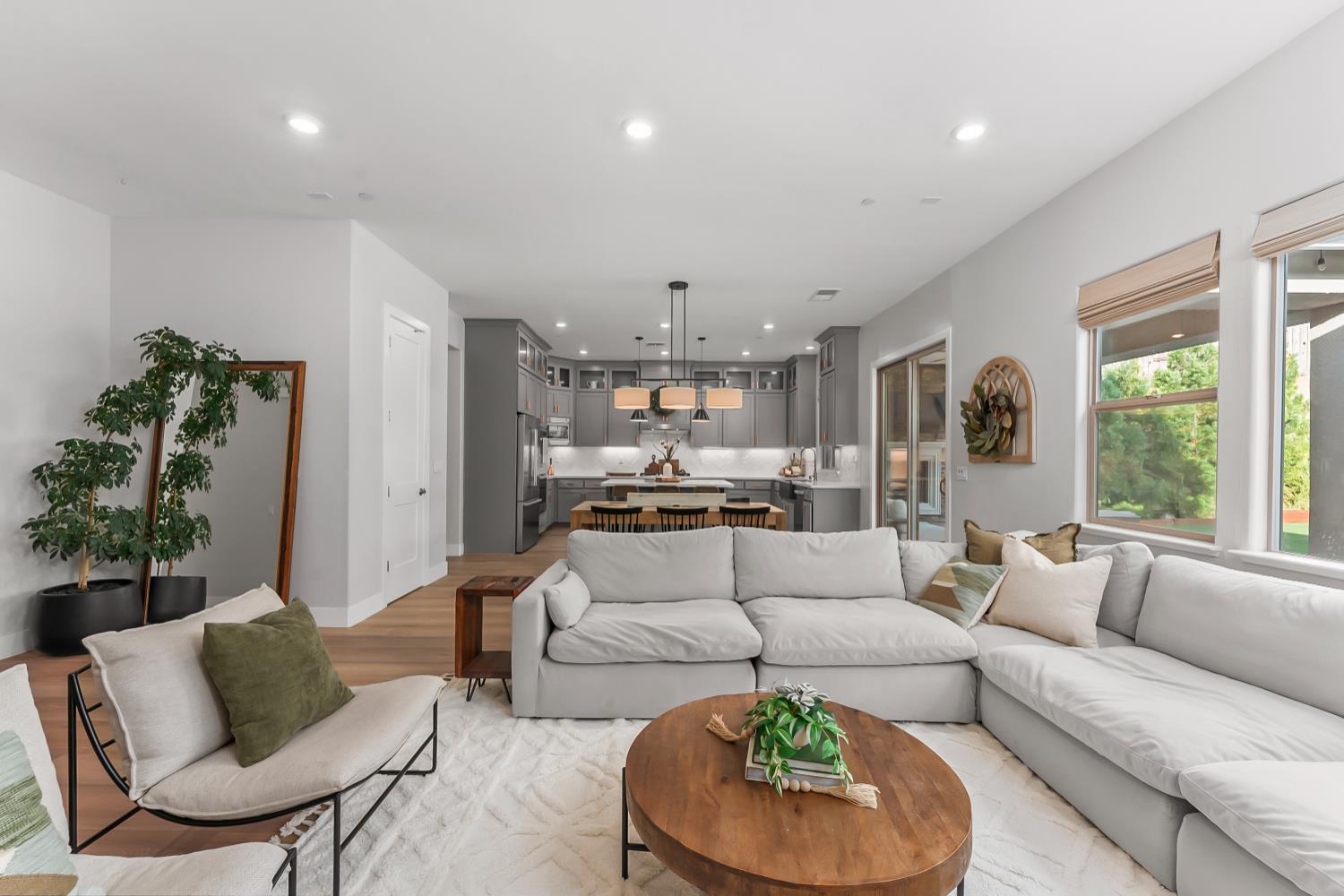 2282 Ranch View Drive