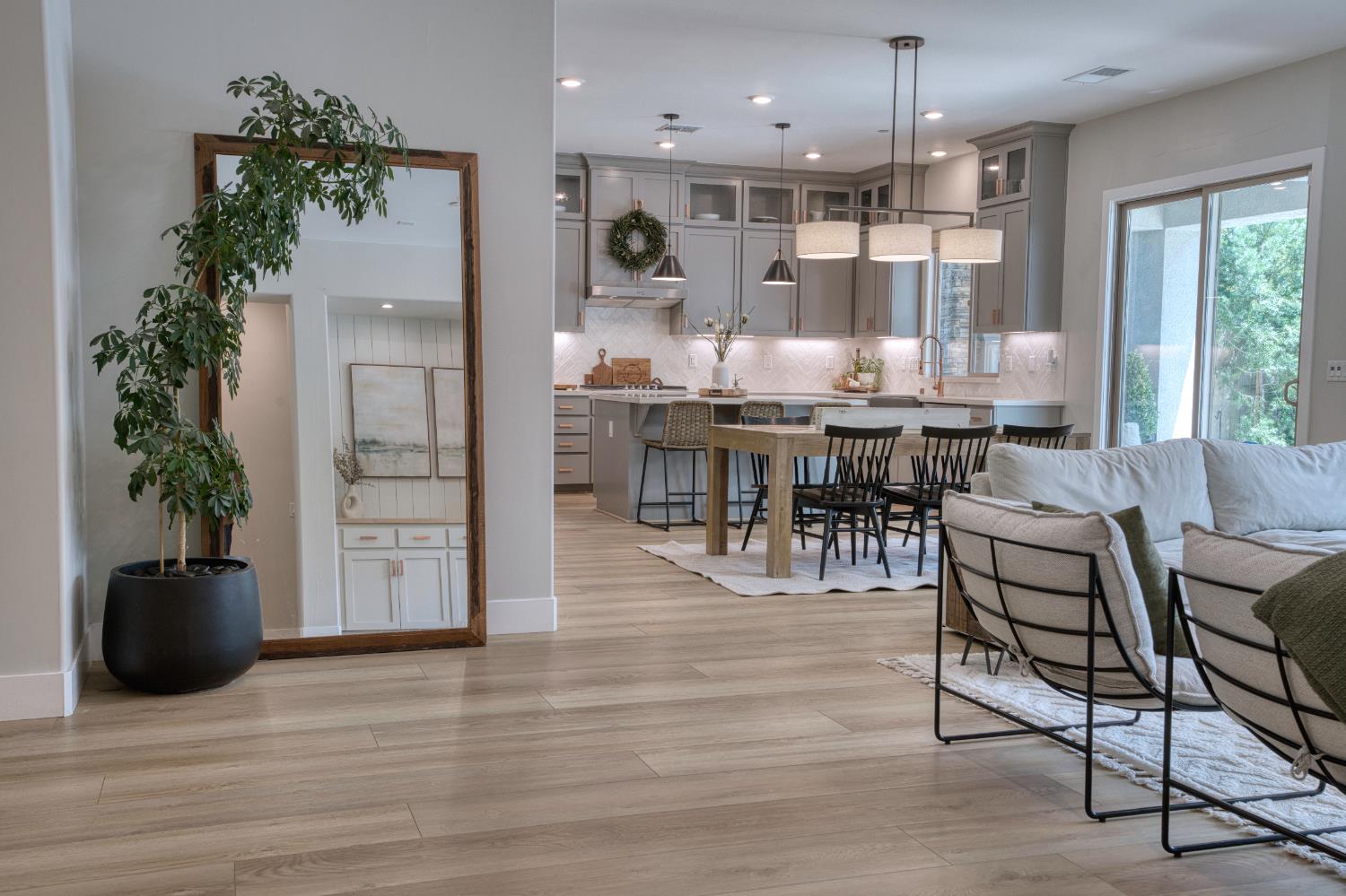 2282 Ranch View Drive