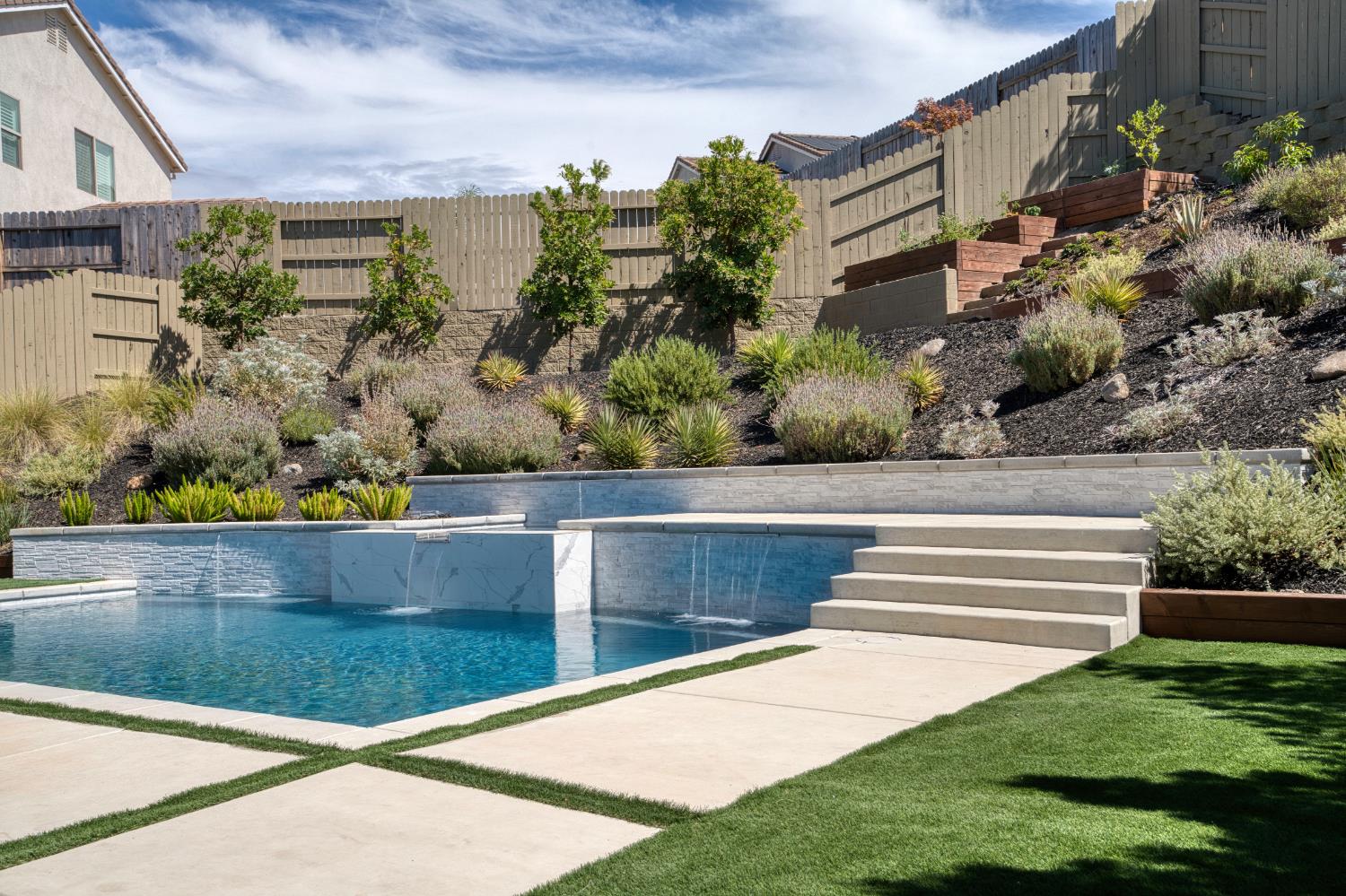 2282 Ranch View Drive