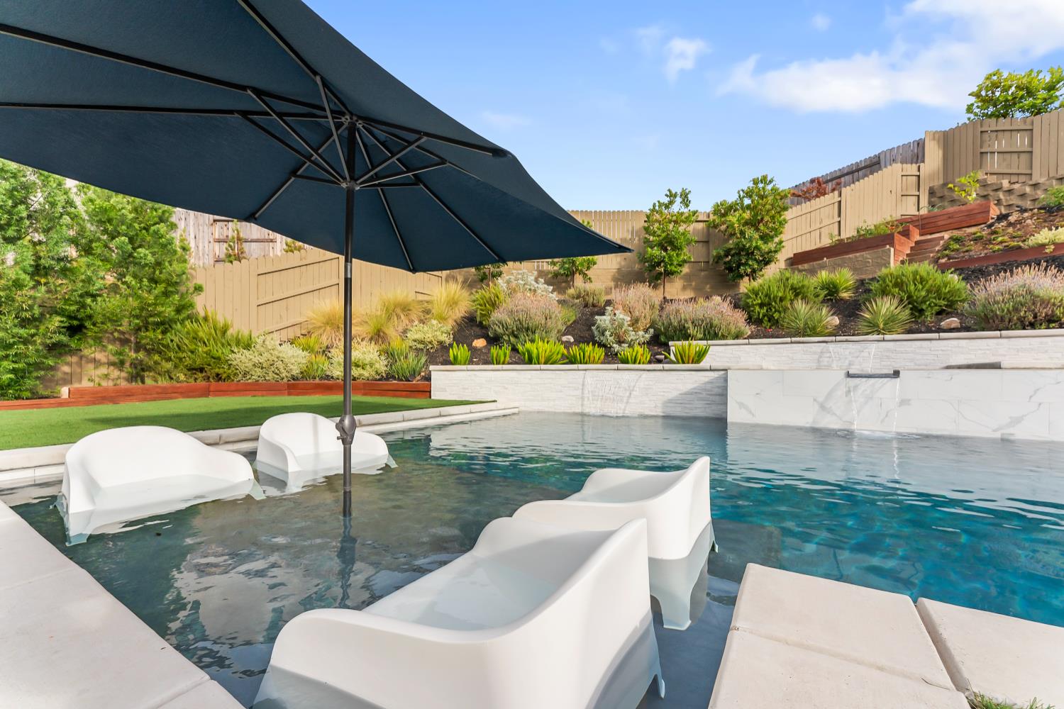 2282 Ranch View Drive