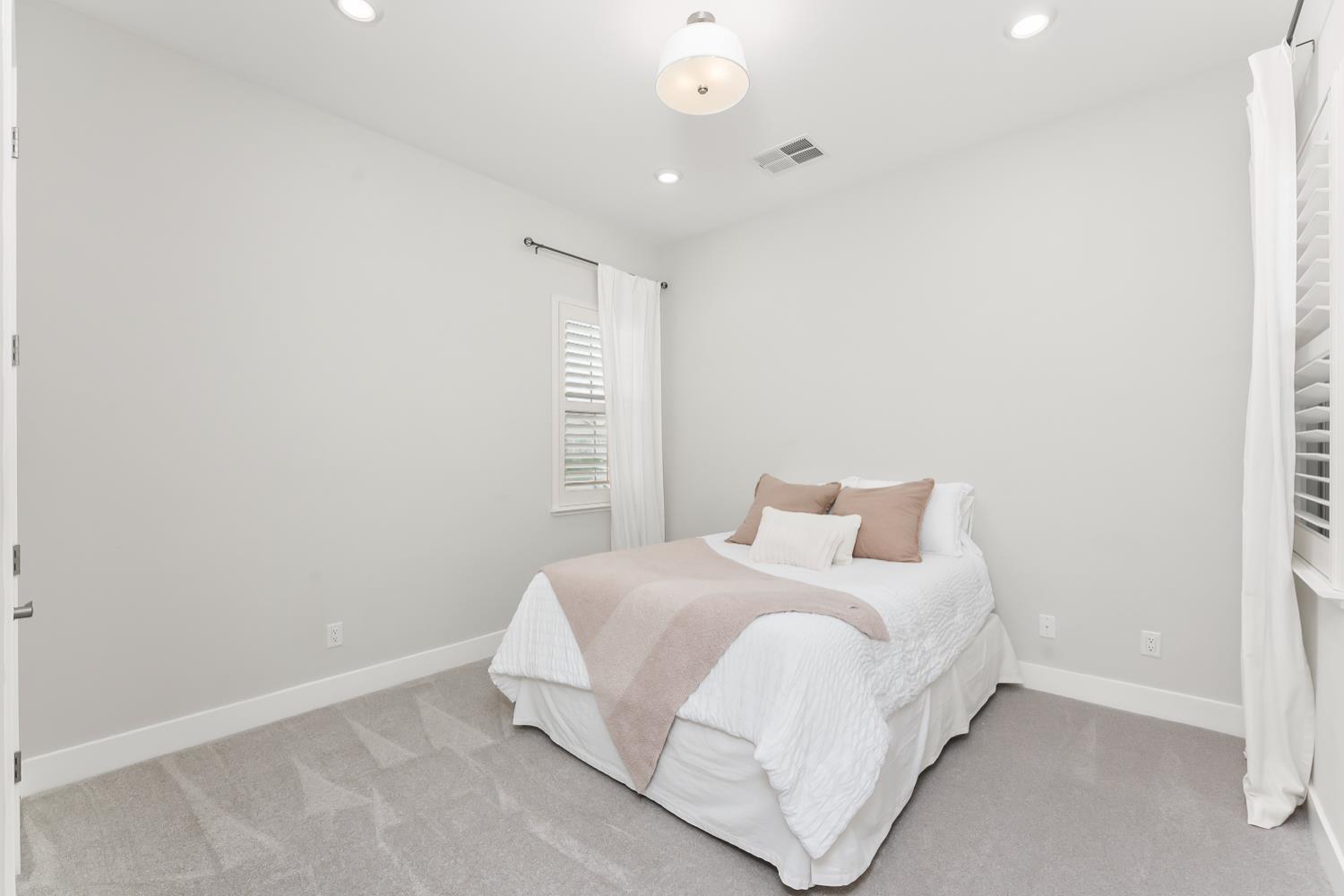 2282 Ranch View Drive