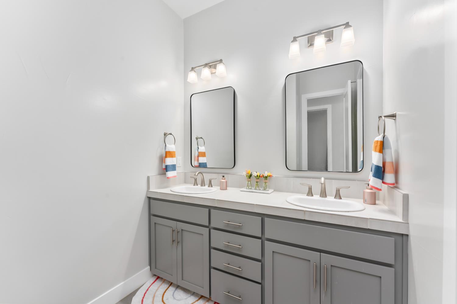 2282 Ranch View Drive