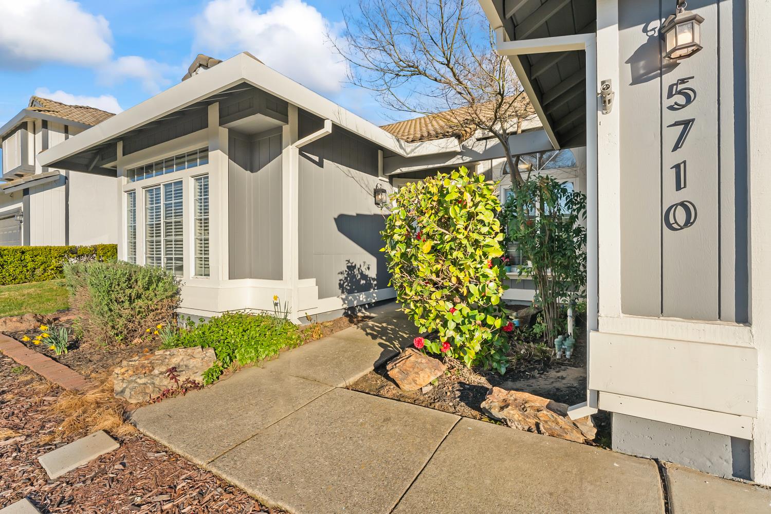 5710 River Run Circle