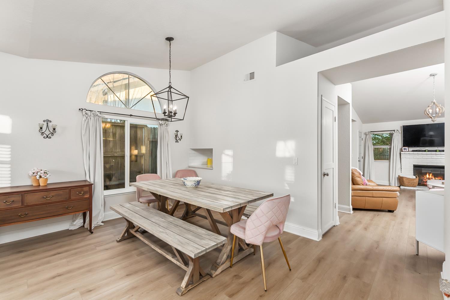 5710 River Run Circle