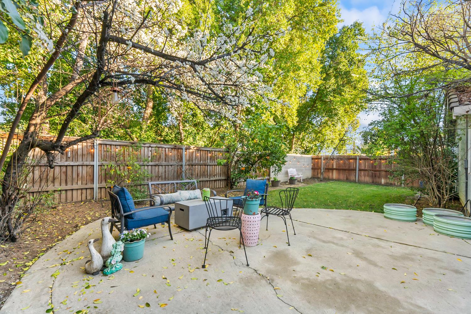 5710 River Run Circle