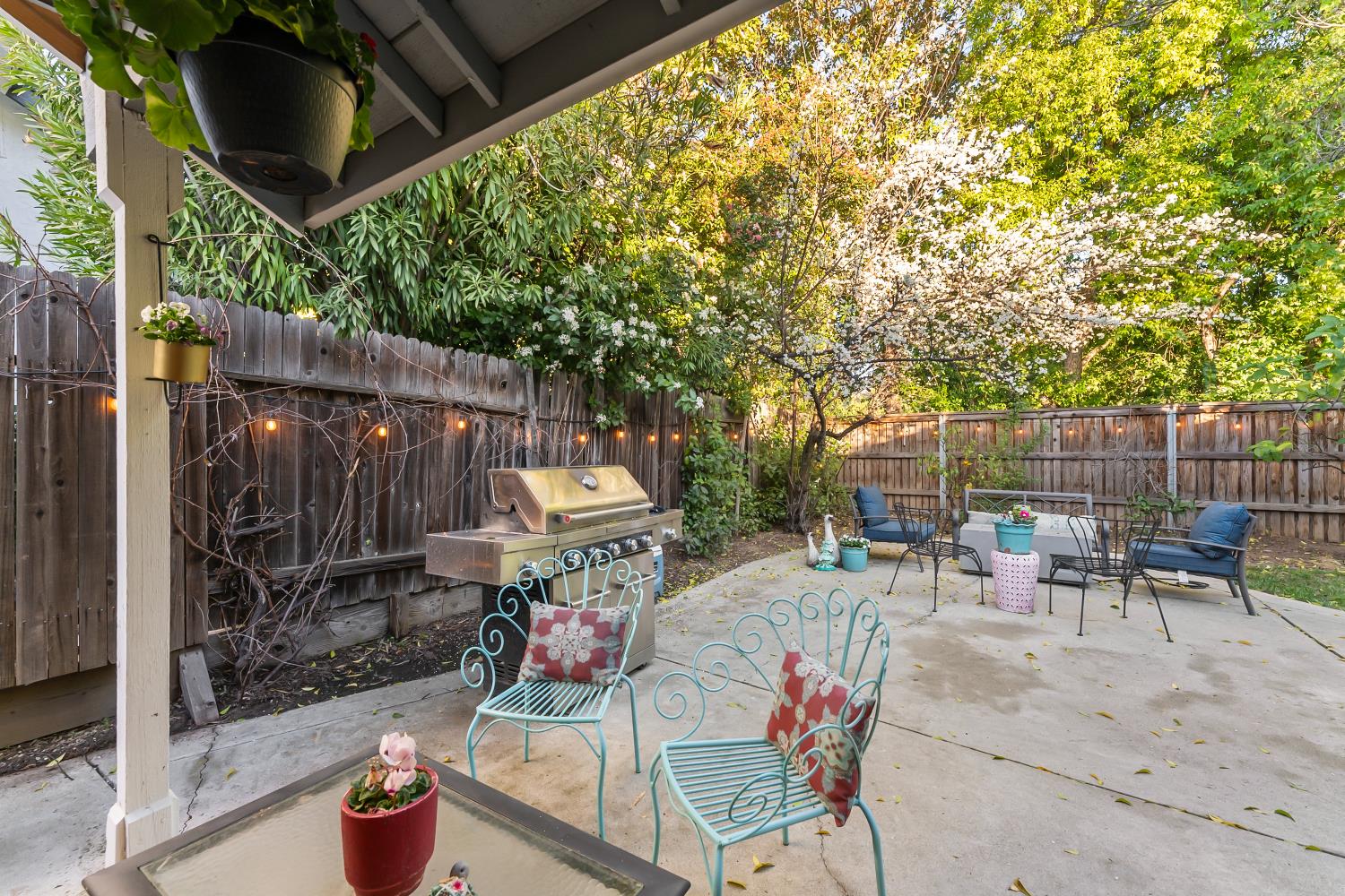 5710 River Run Circle