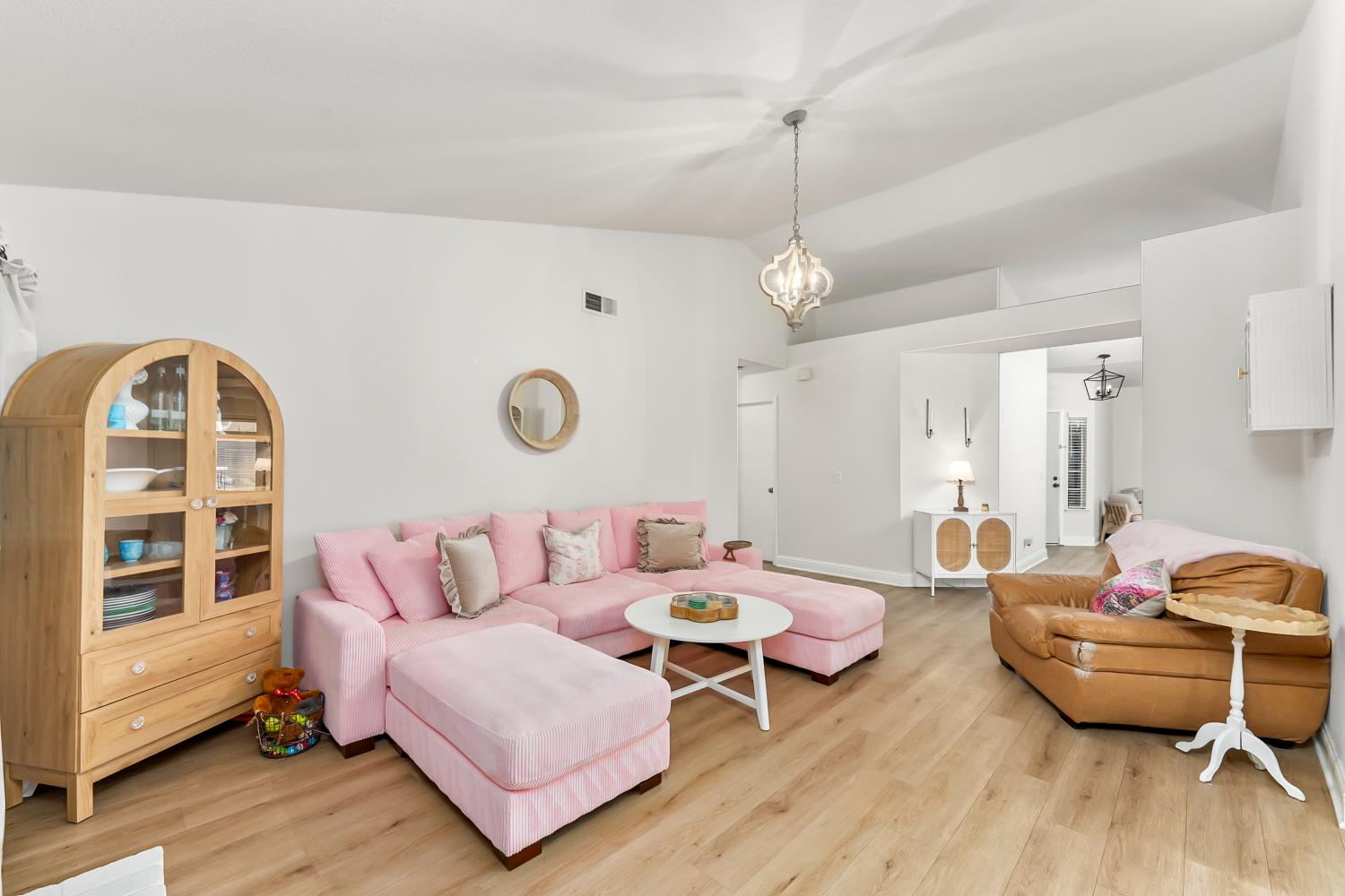 5710 River Run Circle