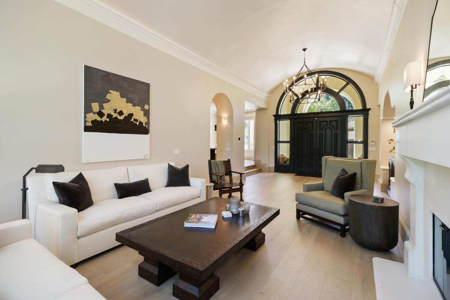 6000 Greystone Place