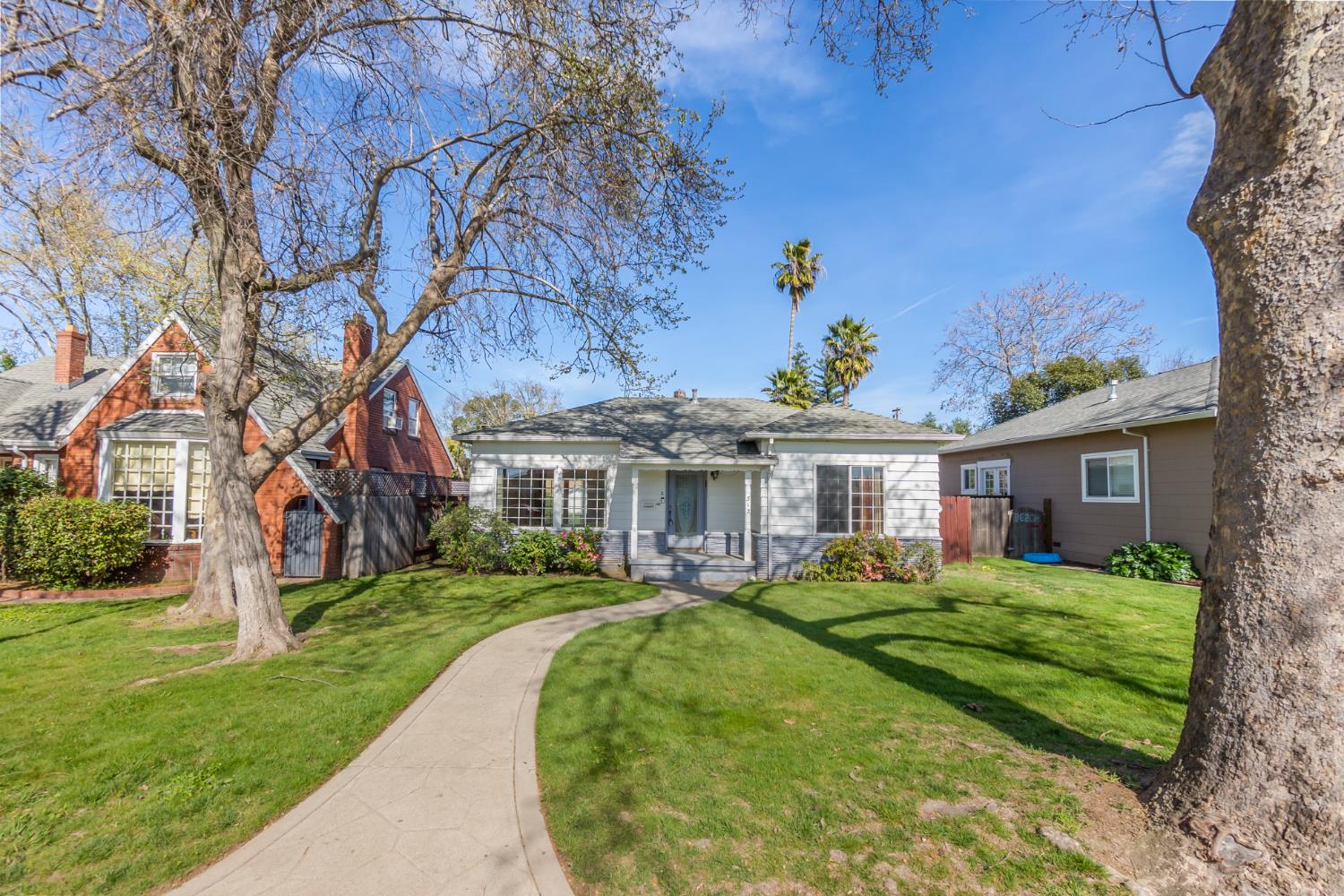 512 Encinal Avenue