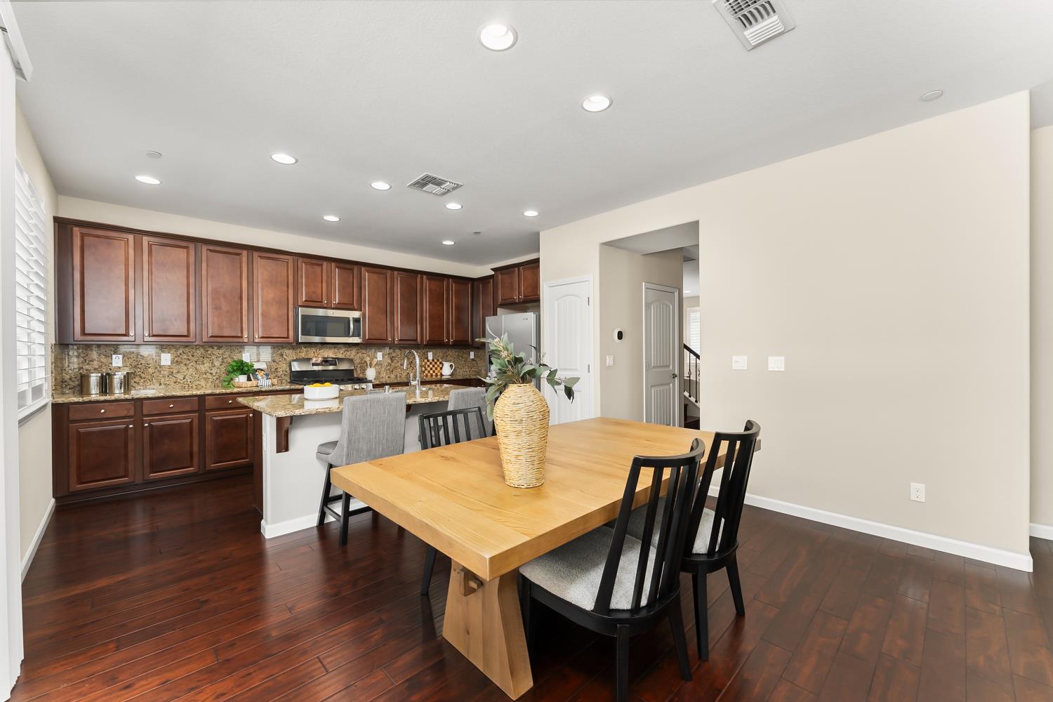 5453 Mossy Stone Way
