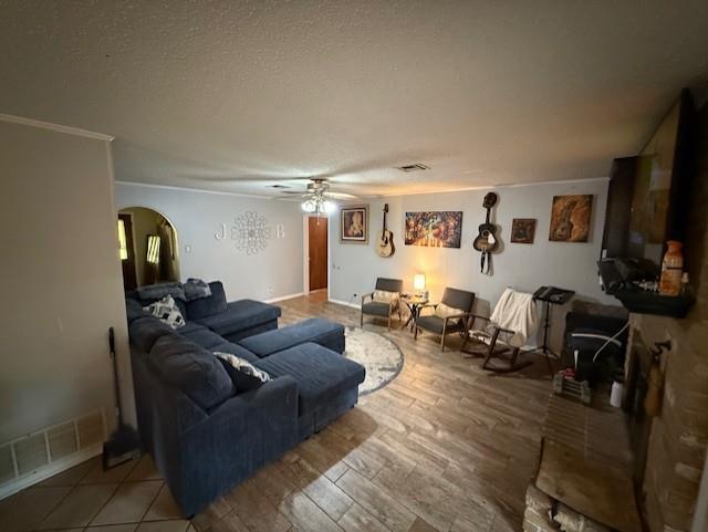 410 Phoenix DR