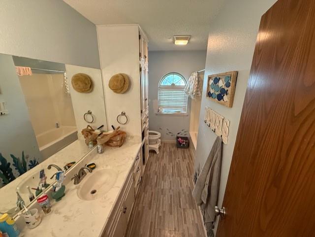 410 Phoenix DR