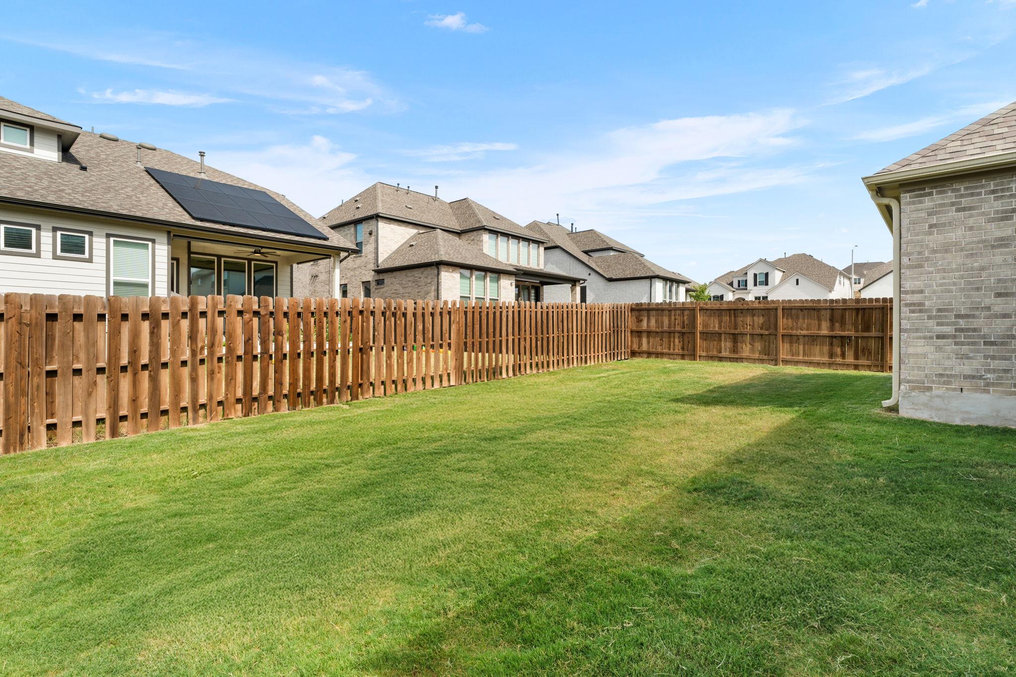 932 Mollie McBride LN