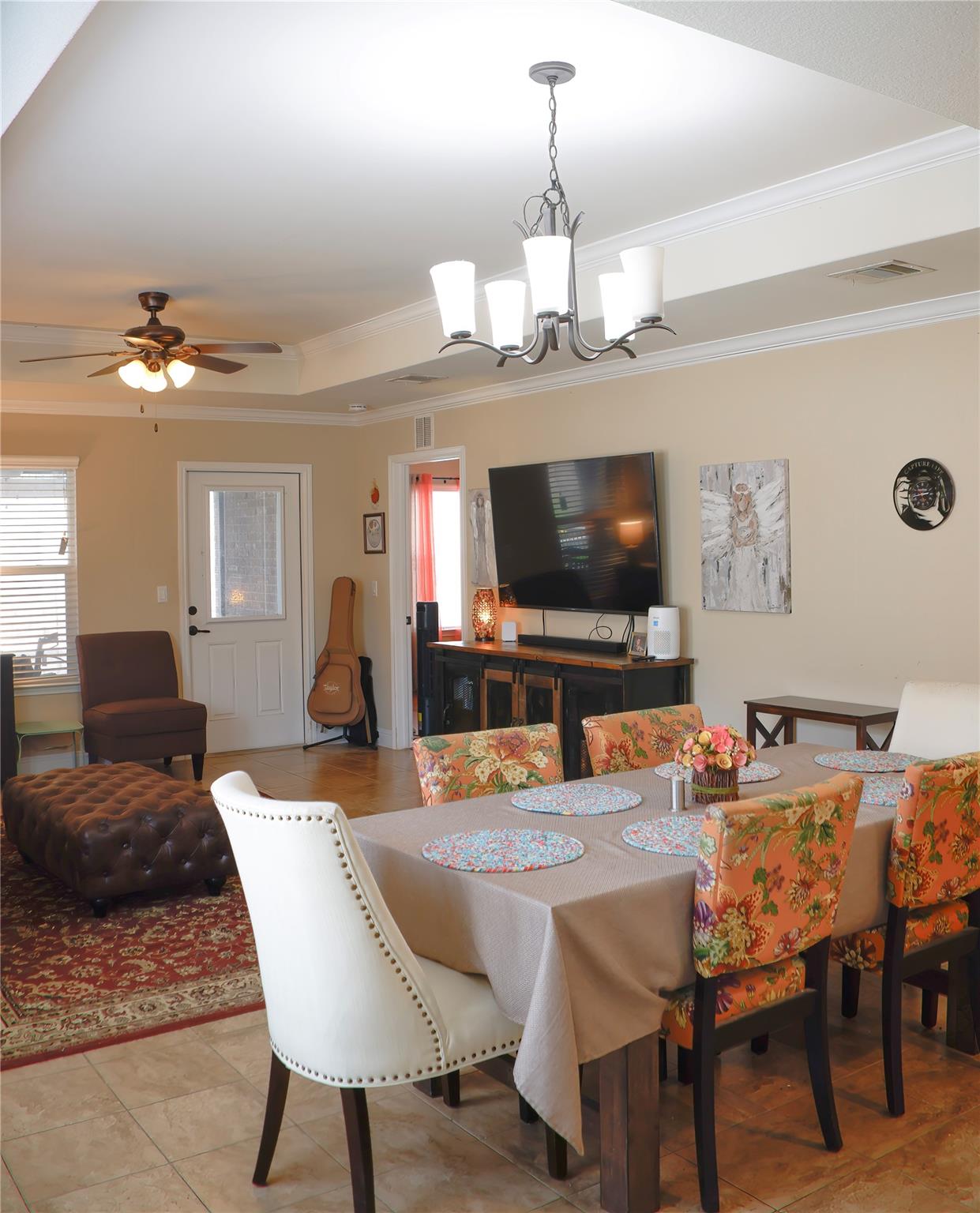 834 Salado Creek LN
