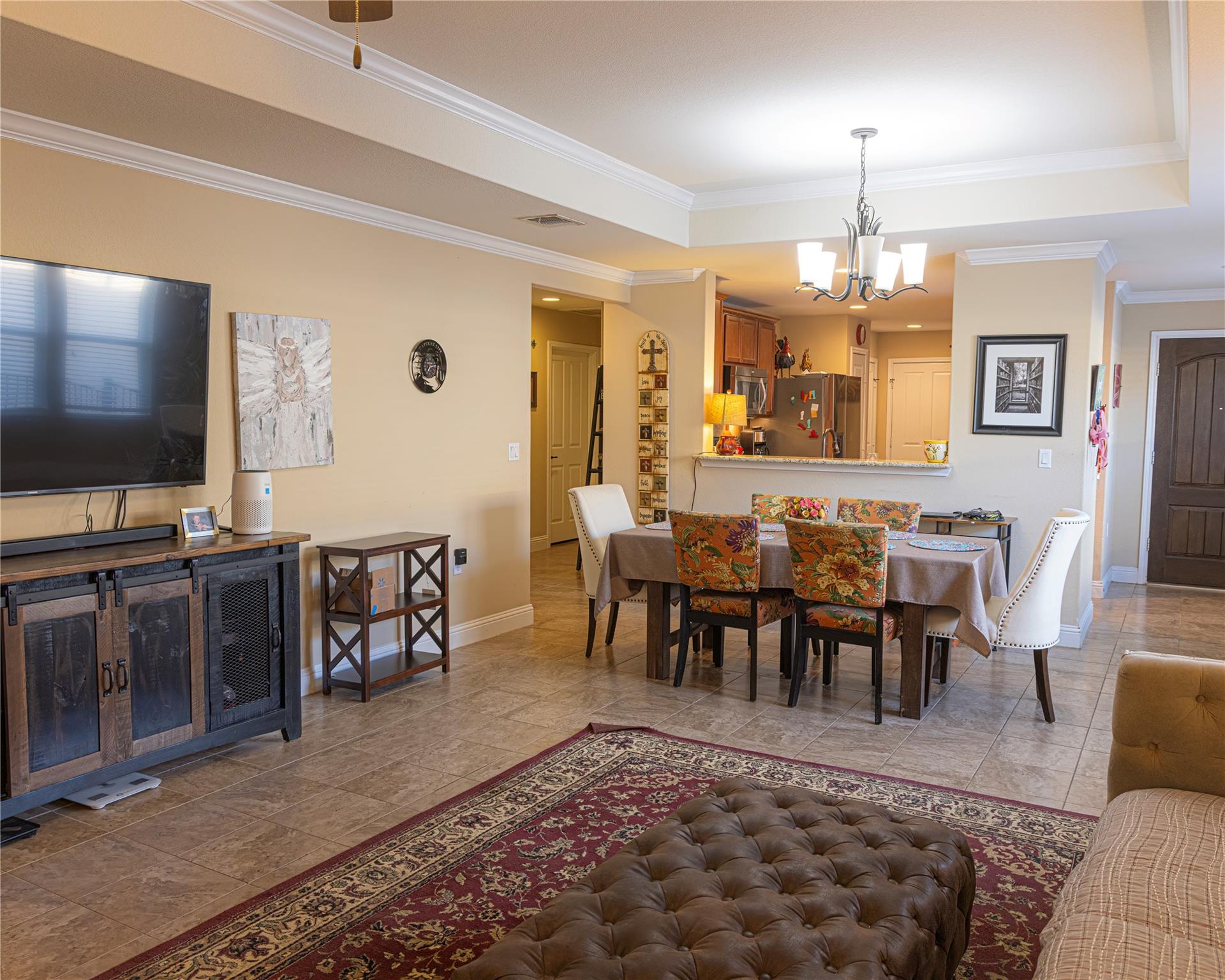 834 Salado Creek LN