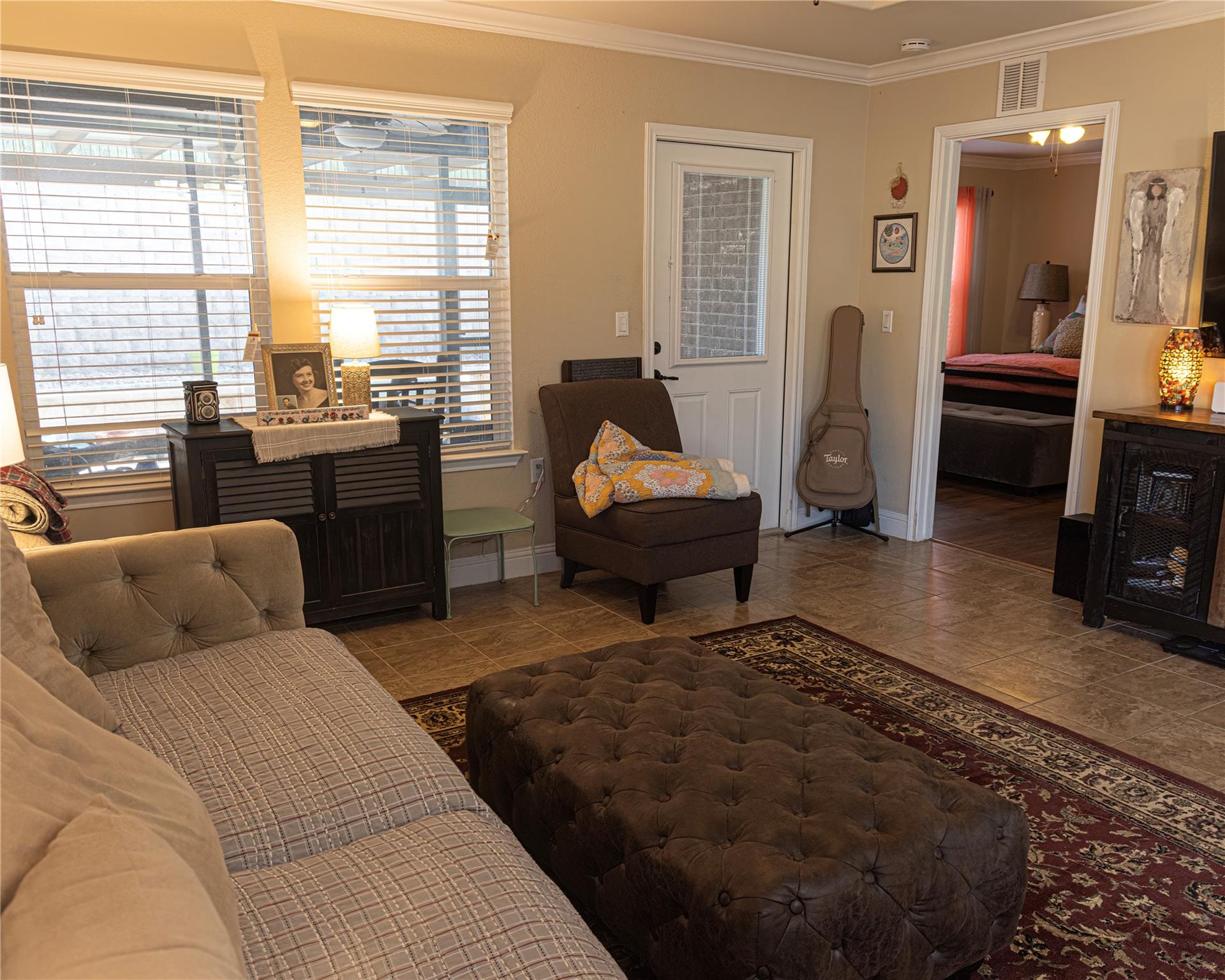 834 Salado Creek LN