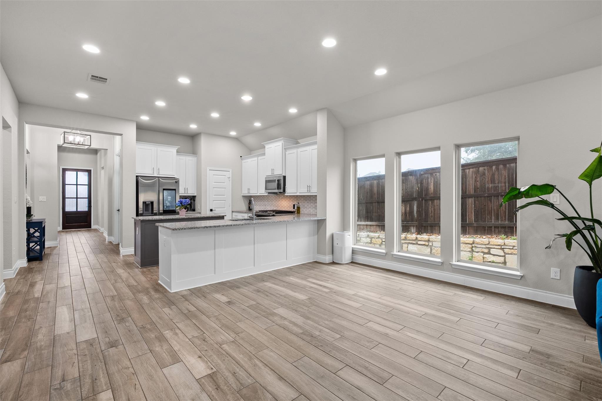 341 Pisa LN