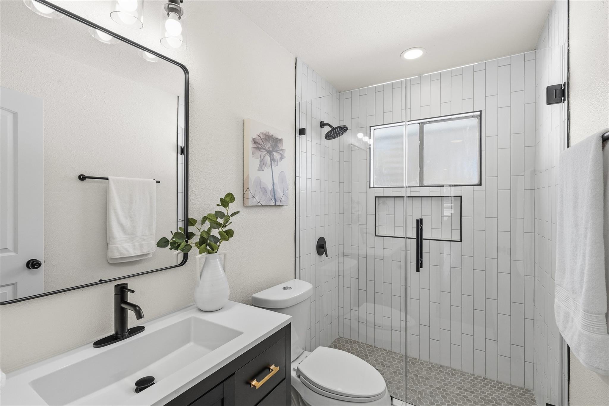 12401 Rusted Nail CV