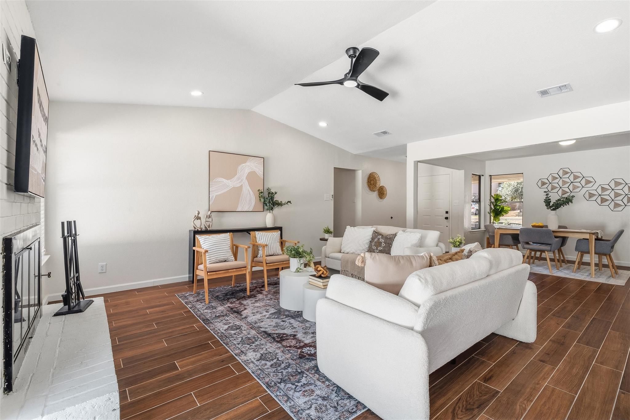 12401 Rusted Nail CV