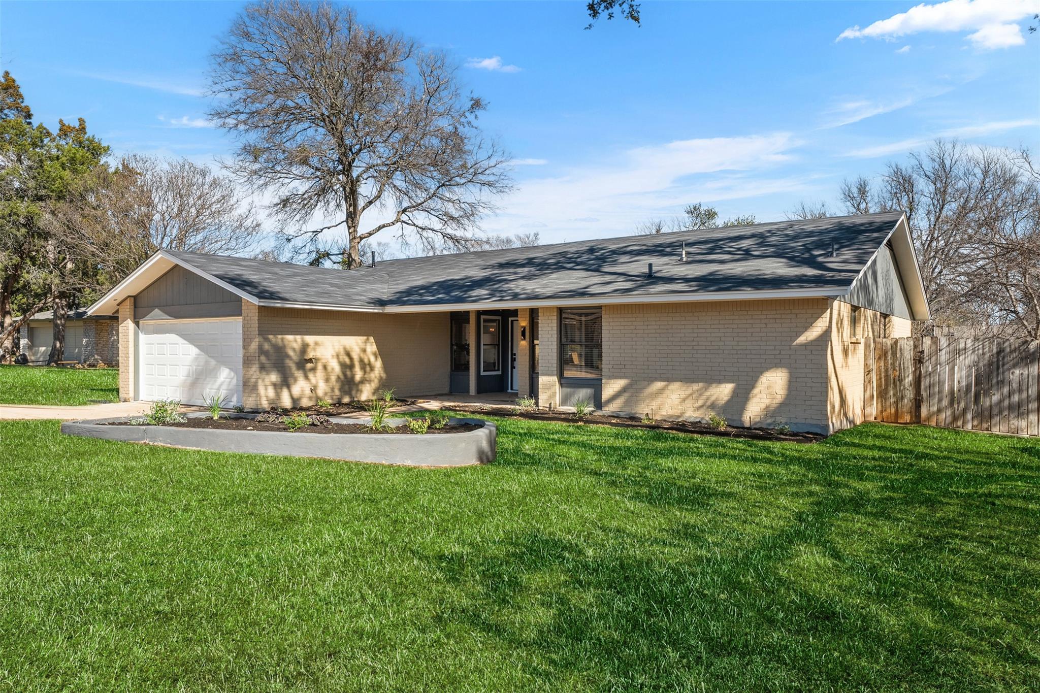 12401 Rusted Nail CV