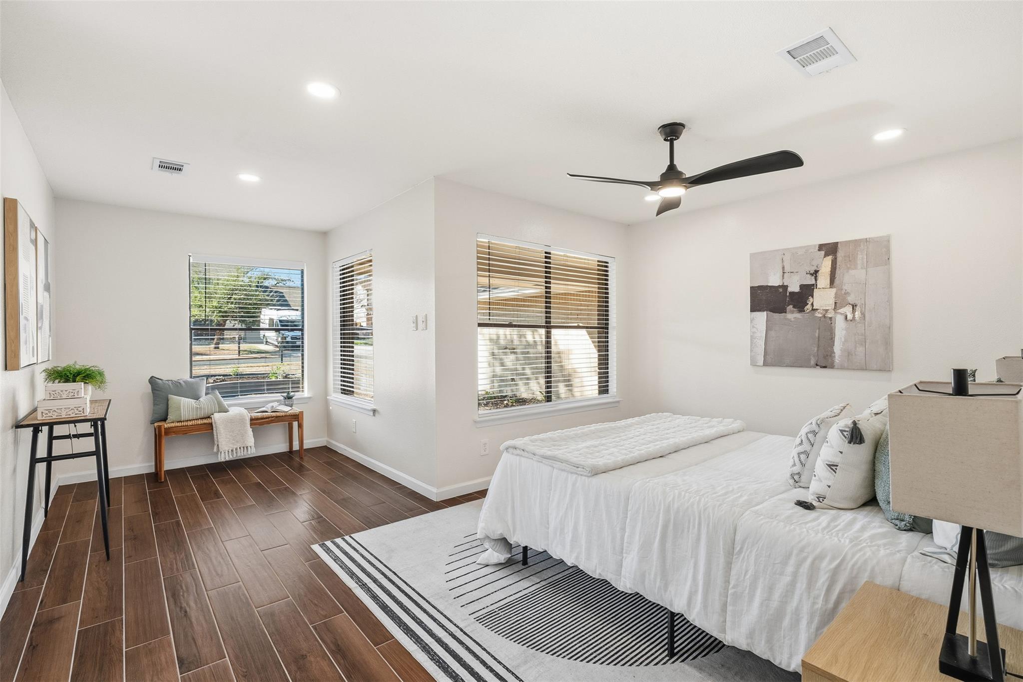 12401 Rusted Nail CV