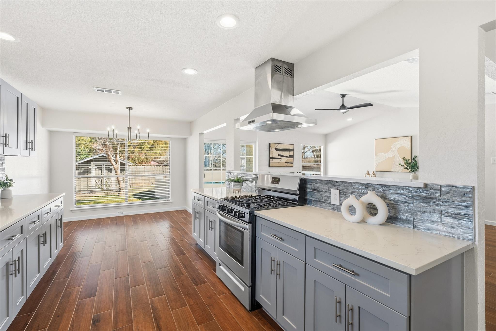 12401 Rusted Nail CV