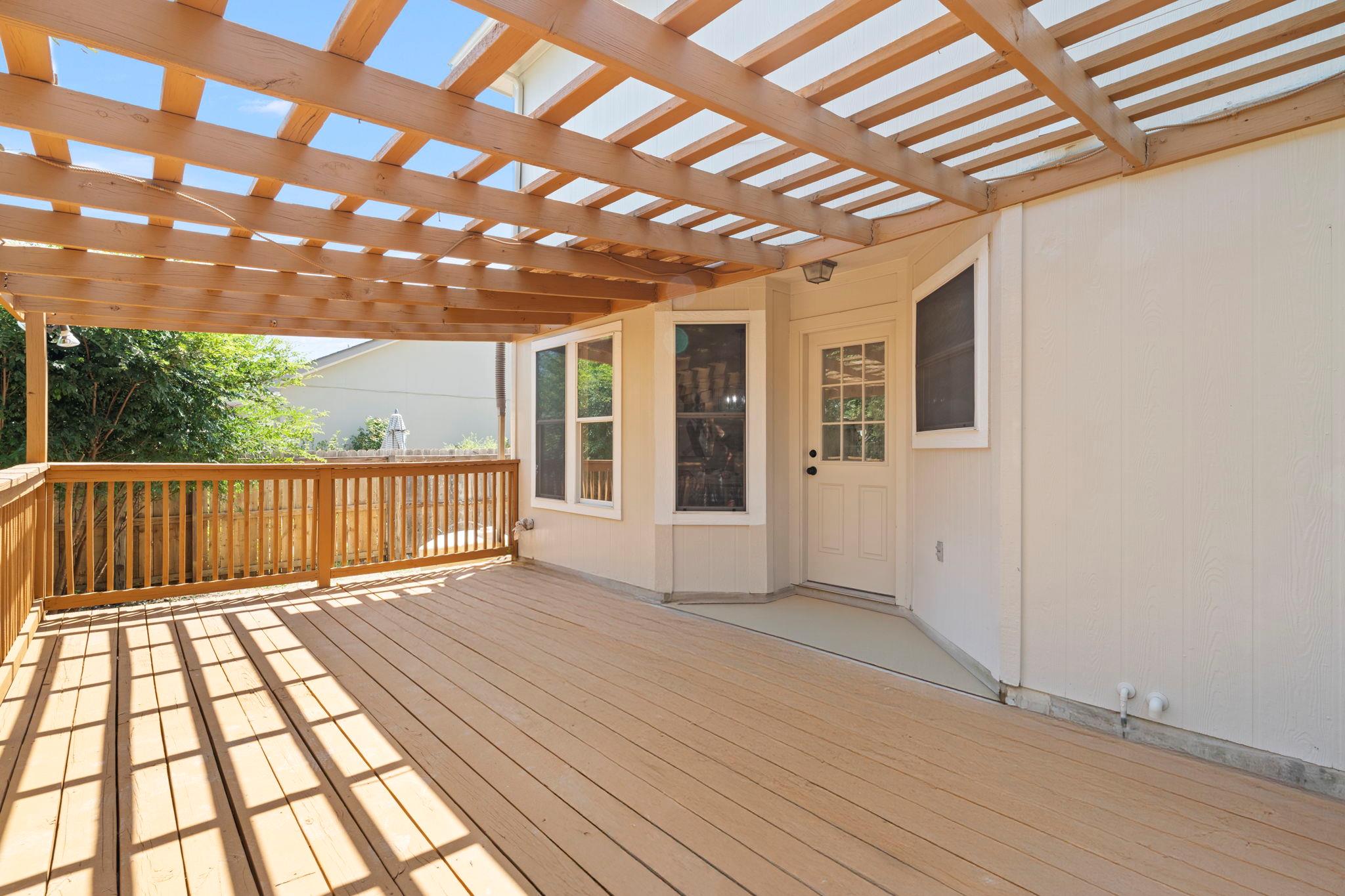 1407 WATERFALL Ave