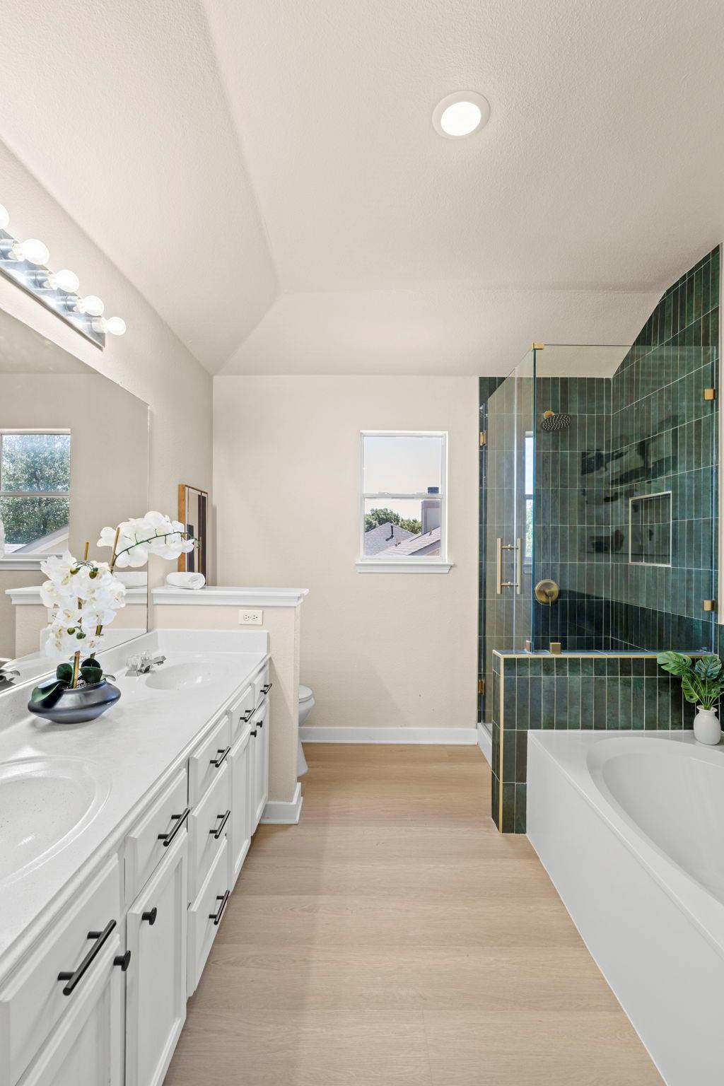 1407 WATERFALL Ave