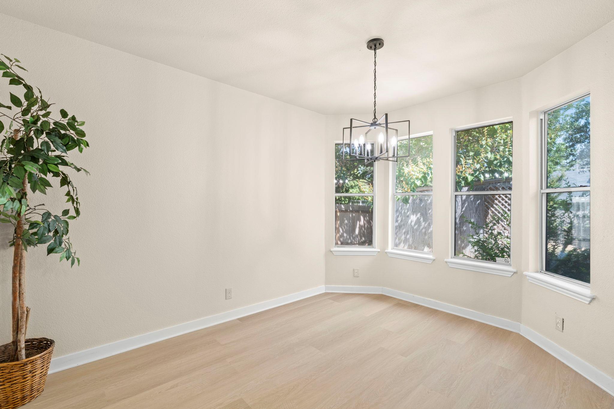 1407 WATERFALL Ave