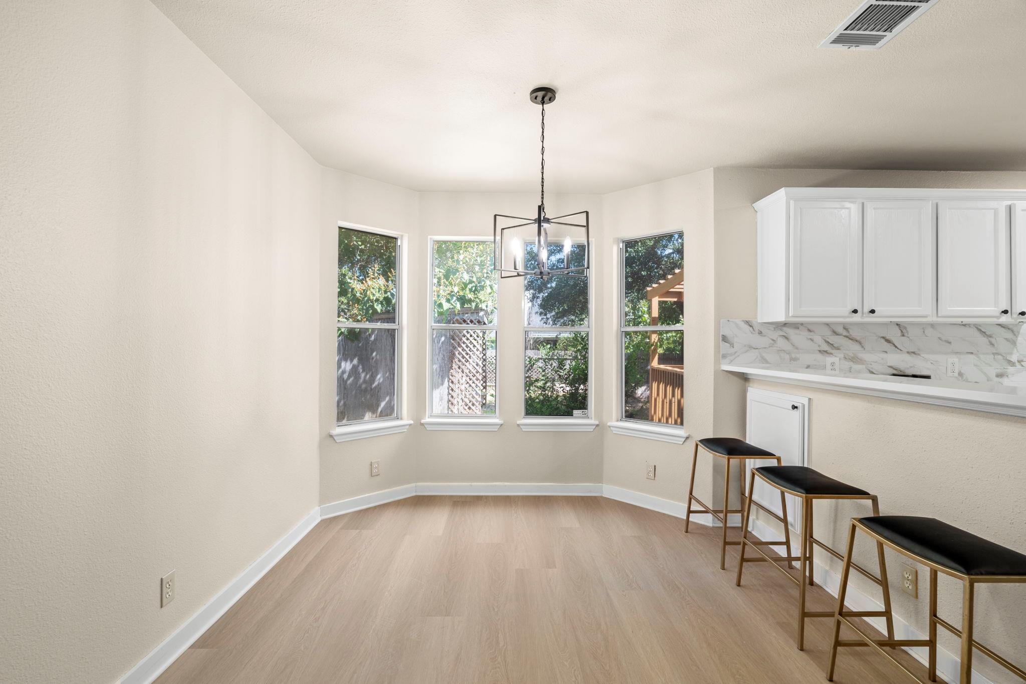 1407 WATERFALL Ave