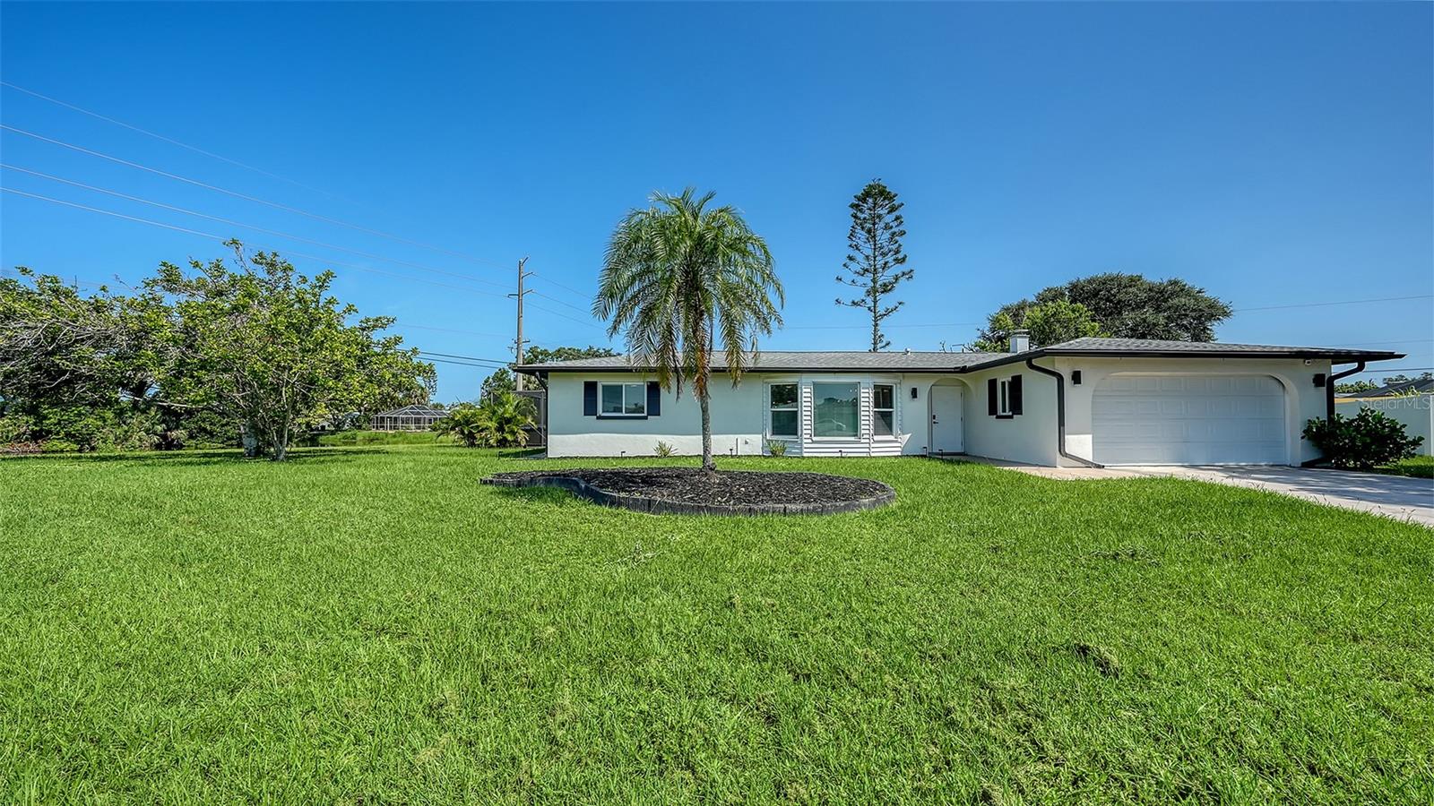 243 MOSS LN