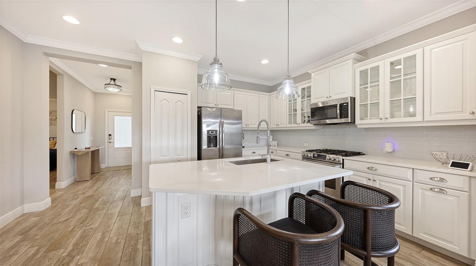 6423 POSITANO CT