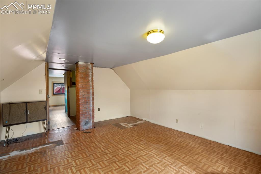 124 S Dewey Street